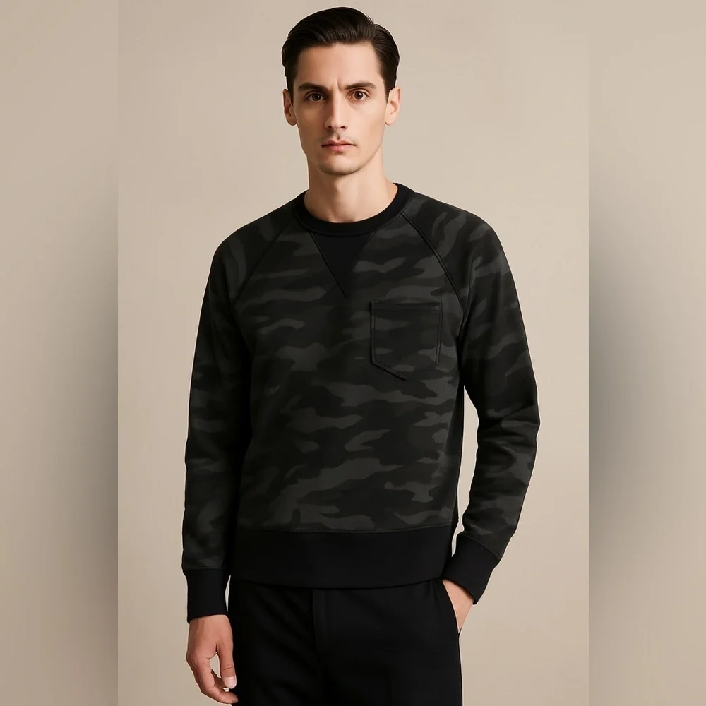 Todd Snyder + Champion Black Camo Loopback Cotton Sweatshirt – Men’s Large